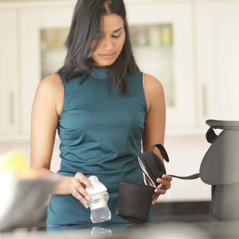 Tommee Tippee Portable Insulated Bottle Bag For Closer To Nature Baby Bottles