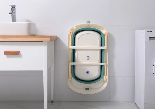 Baby Foldable Bath Tub green display